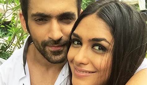 Mrunal Thakur Boyfriend: All You Need To Know About Her Love Life.